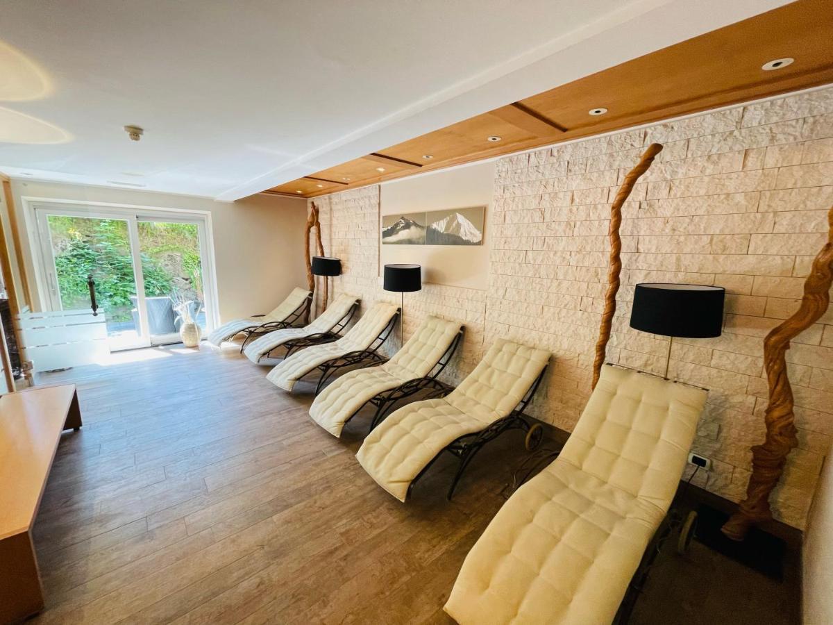 Residence Hotel Alpinum Campo Tures Exterior foto