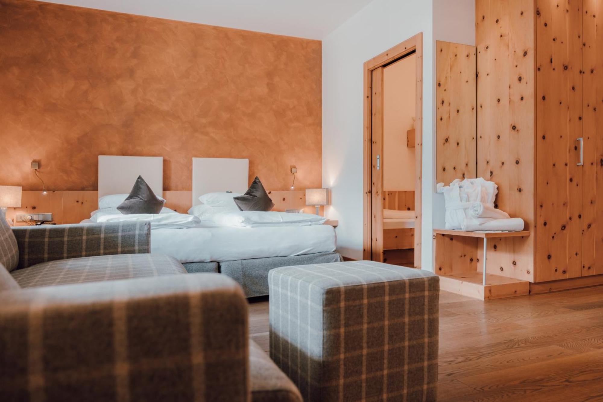 Residence Hotel Alpinum Campo Tures Exterior foto